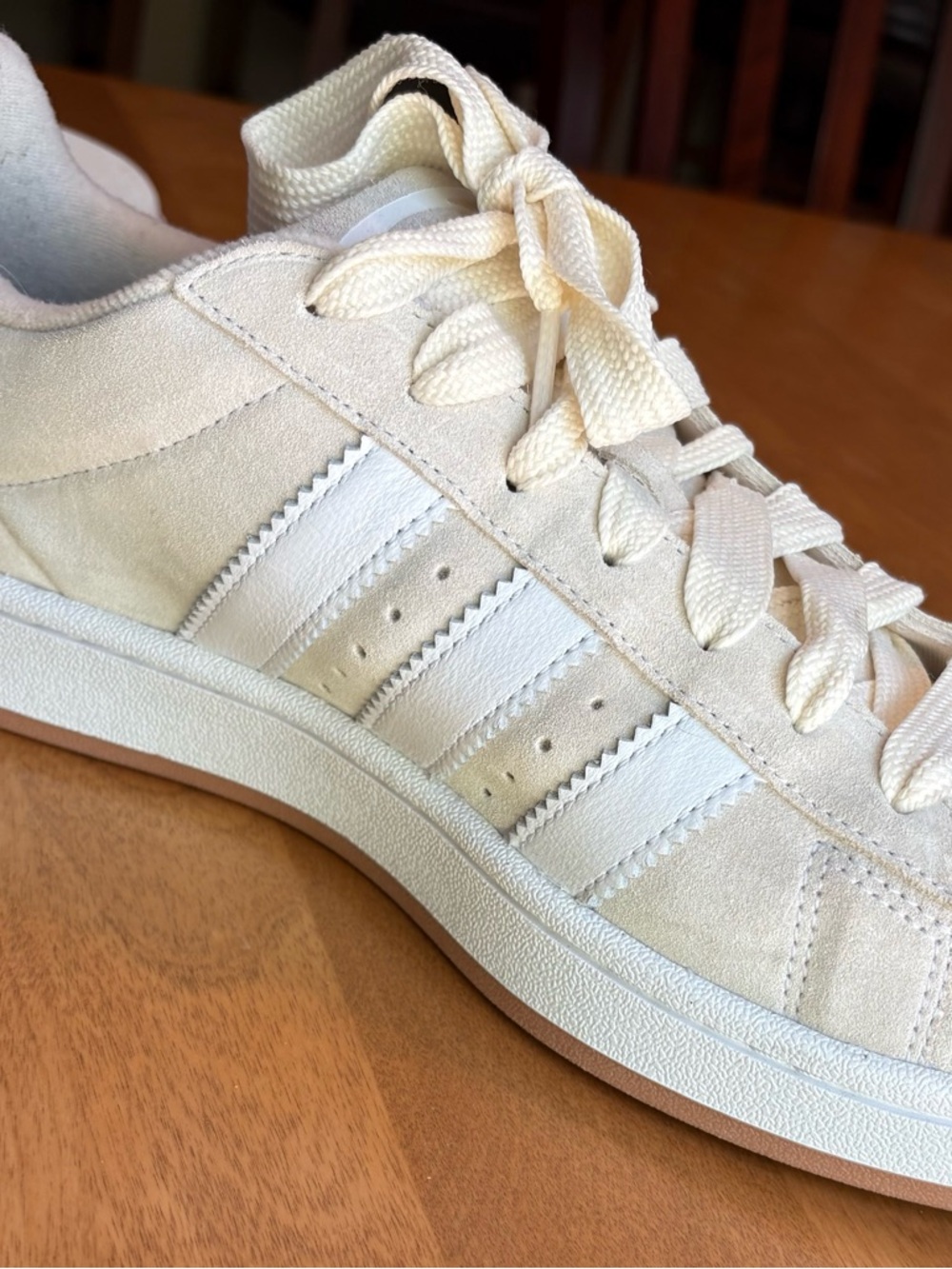 adidas Men's Cream Suede Low-Top Sneakers - Picture 4 of 8